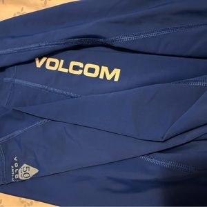 NEW Volcom Rash Guard XXL Long sleeve 50 UPF Anti-UV